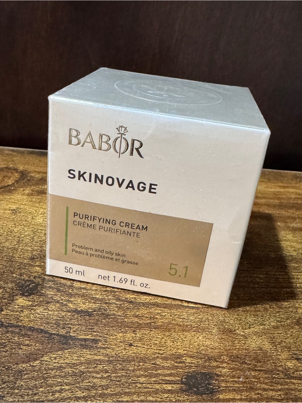 NWT Skinovage Purifying Cream 5.1 - White/Gold